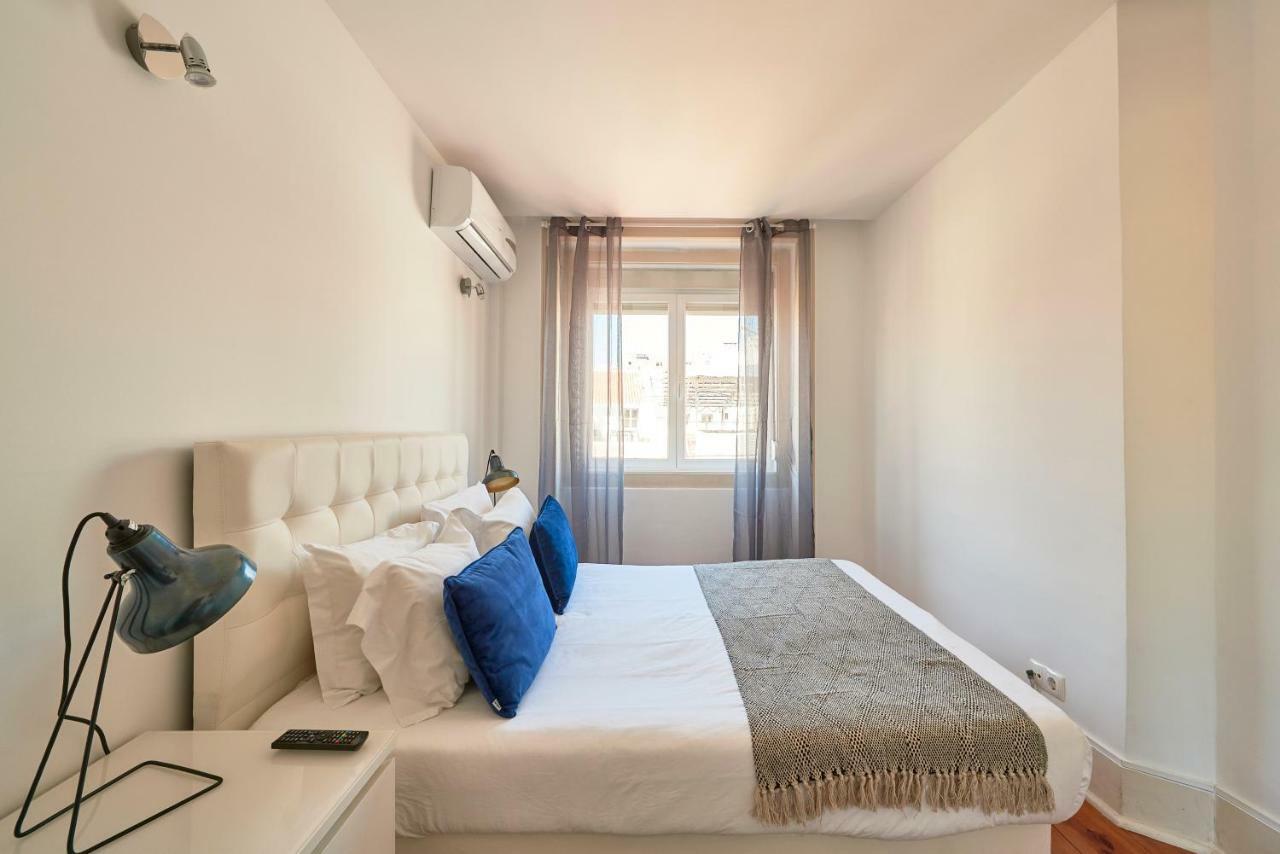 Casa Portuguesa Chiado 25 Apartment ลิสบอน ภายนอก รูปภาพ