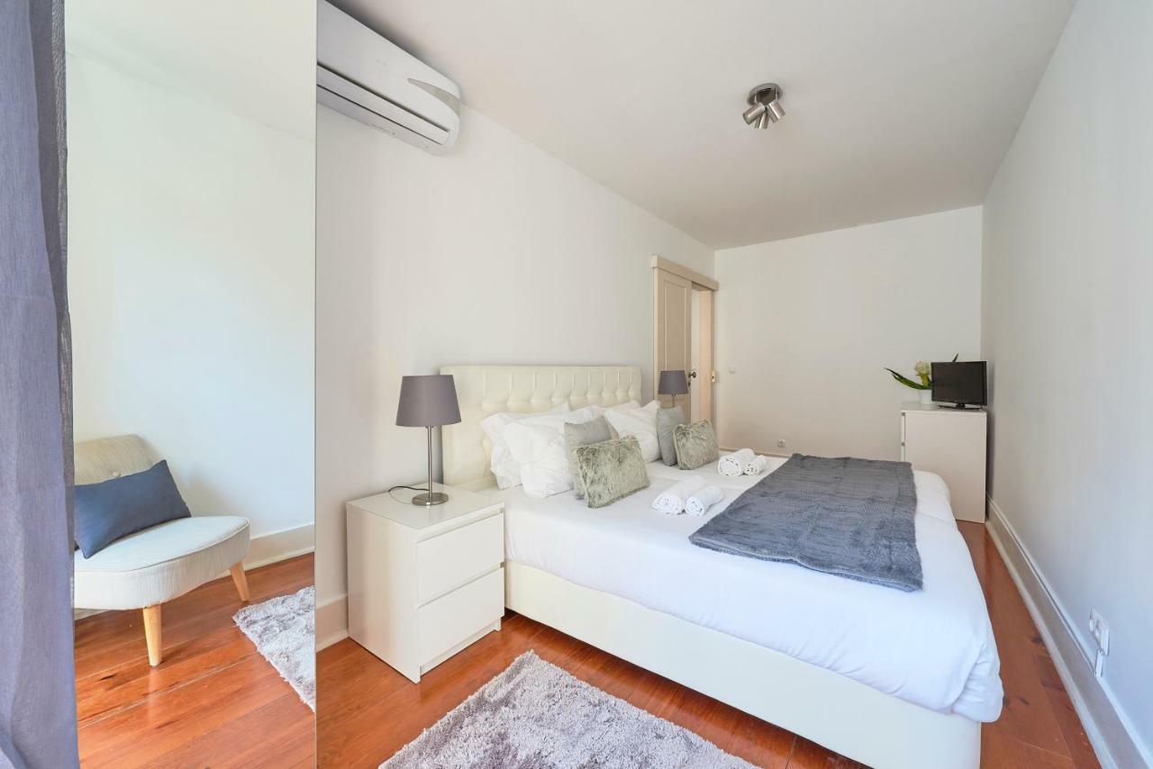 Casa Portuguesa Chiado 25 Apartment ลิสบอน ภายนอก รูปภาพ